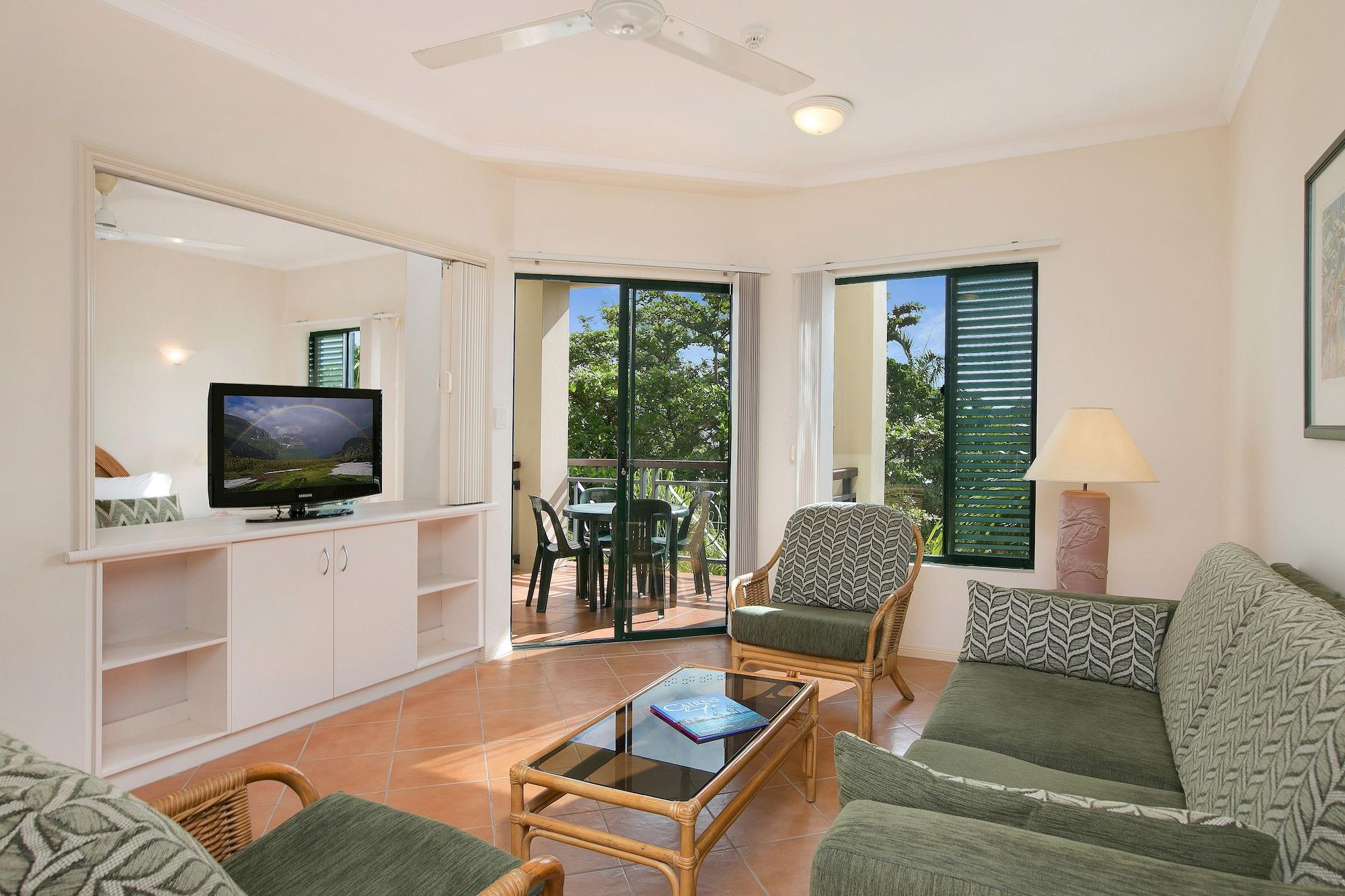 Tropic Towers Apartments Cairns Eksteriør billede
