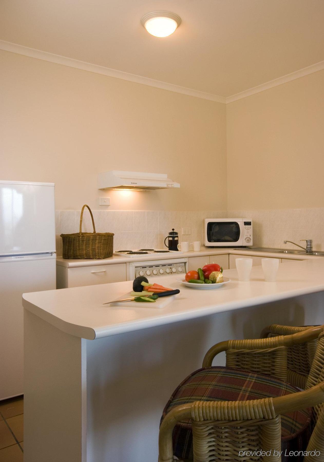 Tropic Towers Apartments Cairns Eksteriør billede